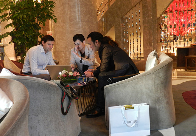 6新聞-17李華清設(shè)計總裁與新加坡負責(zé)人會見俄羅斯羅塞爾公司_16